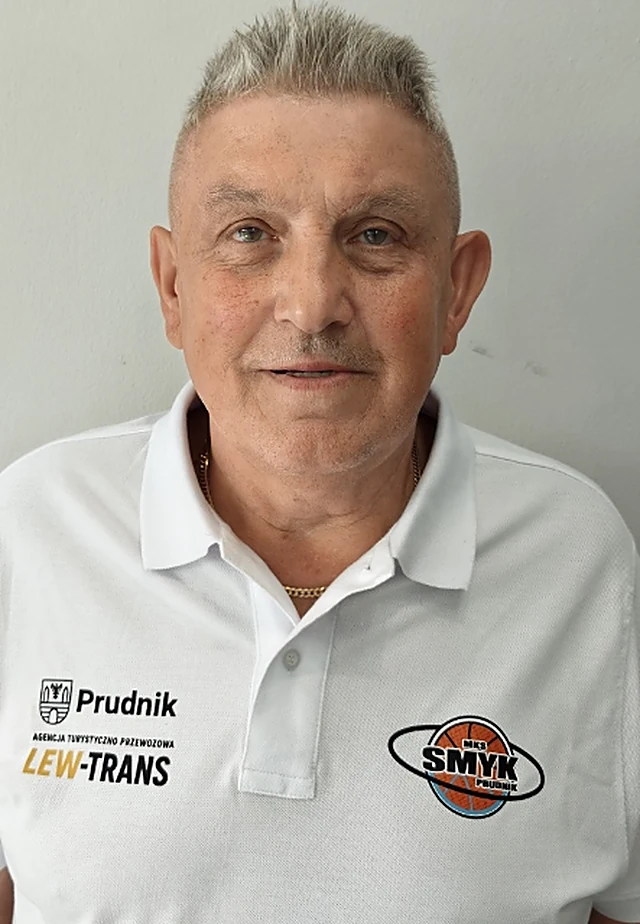 Juliusz Krawczyński - kierownik drużyny MKS Smyk Prudnik